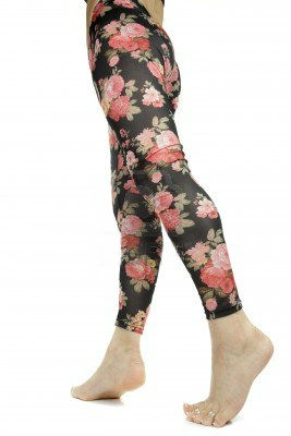 Wear the Super Hot and Trendy Printed Leggings in Style